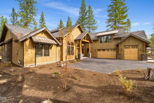 473-17739 Preservation Loop, Bend, OR, 97707-1998 | Card Image
