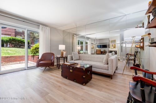 1-638 S 2nd St, Louisville, KY, 40202-2400 | Card Image