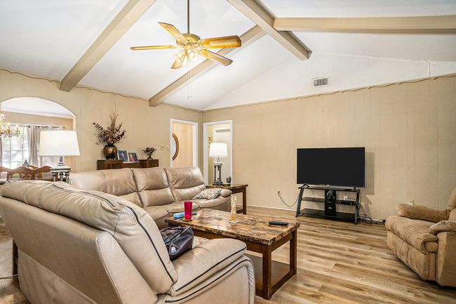 7332 Trimble Dr, House other with 3 bedrooms, 2 bathrooms and null parking in Fort Worth TX | Image 6
