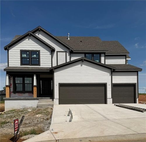 6100 Barth Rd, Shawnee, KS, 66226-3564 | Card Image