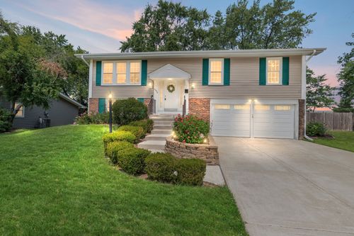 1250 Campbell Ln, Hoffman Estates, IL, 60169-1205 | Card Image