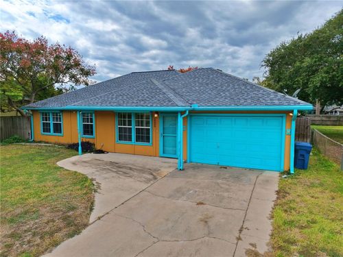 1209 Omohundro St, Rockport, TX, 78382-3119 | Card Image