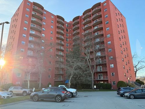 apt-607-115 W Squantum St, Quincy, MA, 02171-2147 | Card Image