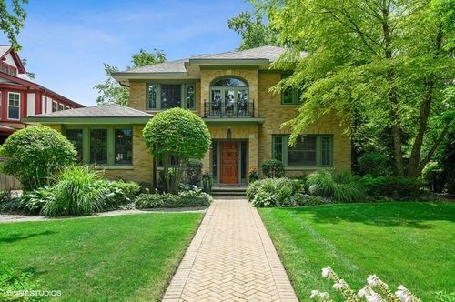 411 Lake Ave, Wilmette, IL, 60091-1927 | Card Image