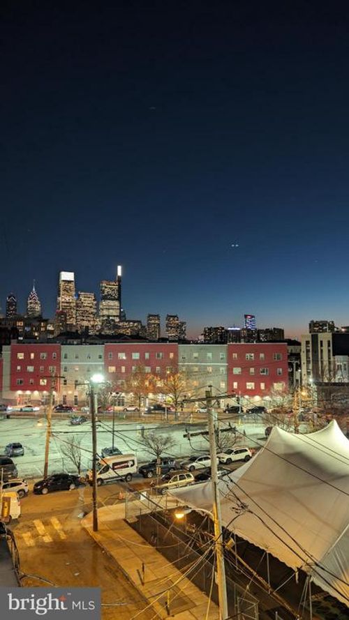 806 N Broad St, Philadelphia, PA, 19130-2235 | Card Image