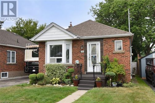 152 Glencairn Ave, Hamilton, ON, L8K3N9 | Card Image