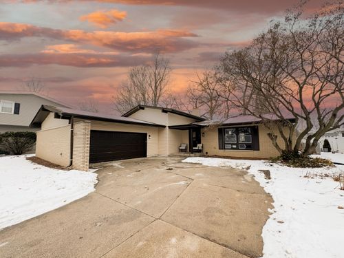 1531 Fran Lin Pkwy, Munster, IN, 46321-3815 | Card Image