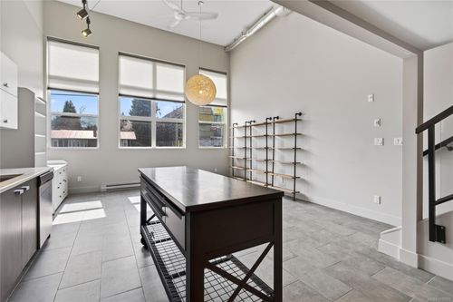 307-1978 Cliffe Ave, Courtenay, BC, V9N2N1 | Card Image