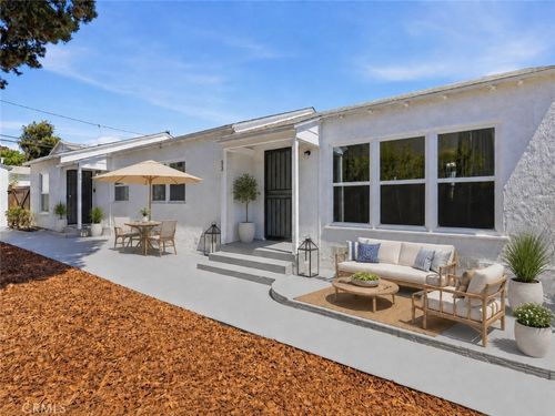 53 Bennett Ave, Long Beach, CA, 90803-2922 | Card Image