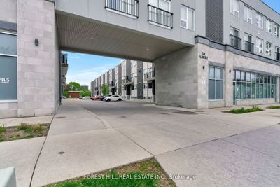 119 - 338 Albert St, Condo with 3 bedrooms, 3 bathrooms and 1 parking in Waterloo ON | Image 2