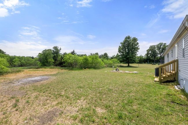 153 Angelia Dr, House other with 3 bedrooms, 2 bathrooms and 4 parking in Cedar Creek TX | Image 25