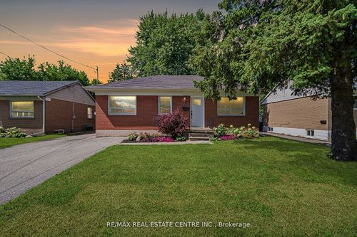 13 Glendale Ave, Brampton, ON, L6X1X2 | Card Image