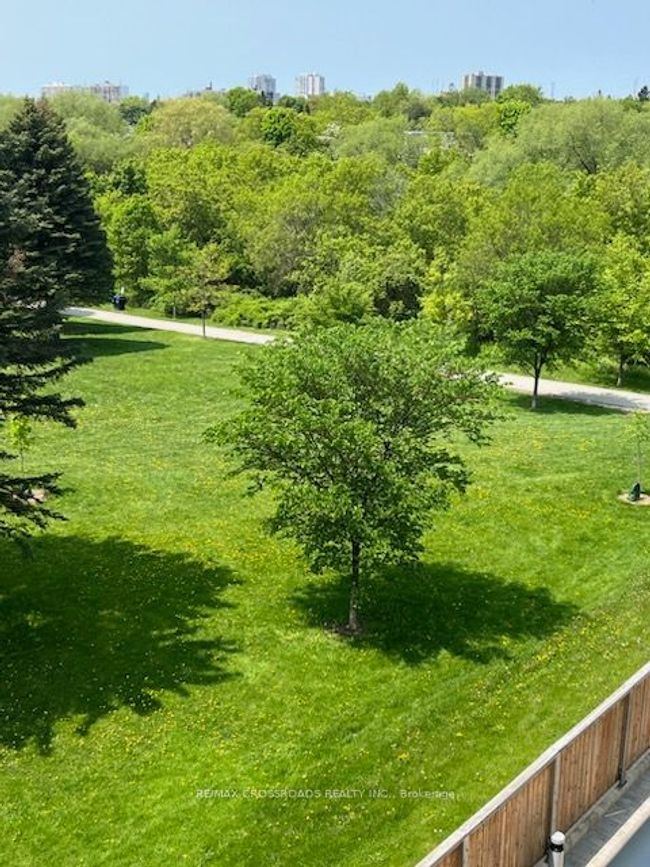 410 - 1346 Danforth Rd, Condo with 1 bedrooms, 1 bathrooms and null parking in Toronto ON | Image 11