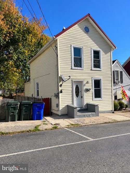 432 George St, HAGERSTOWN, MD, 21740-4608 | Card Image