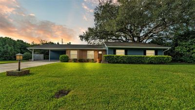 1527 Del Crest Place, House other with 3 bedrooms, 2 bathrooms and null parking in Lakeland FL | Image 1