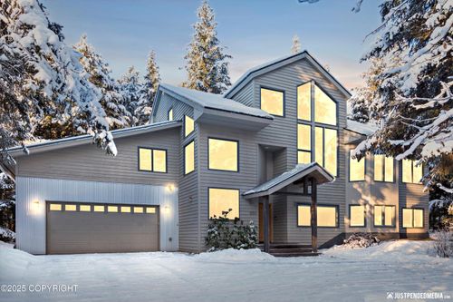 260 Vail Dr, Girdwood, AK, 99587 | Card Image