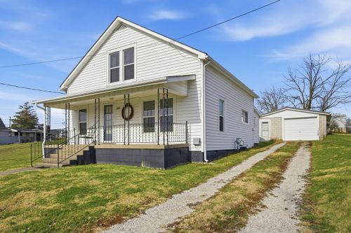 214 Bond St, Irvine, KY, 40336-9365 | Card Image