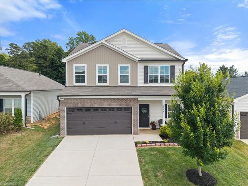 3966 Cowen St, High Point, NC, 27265-1137 | Card Image