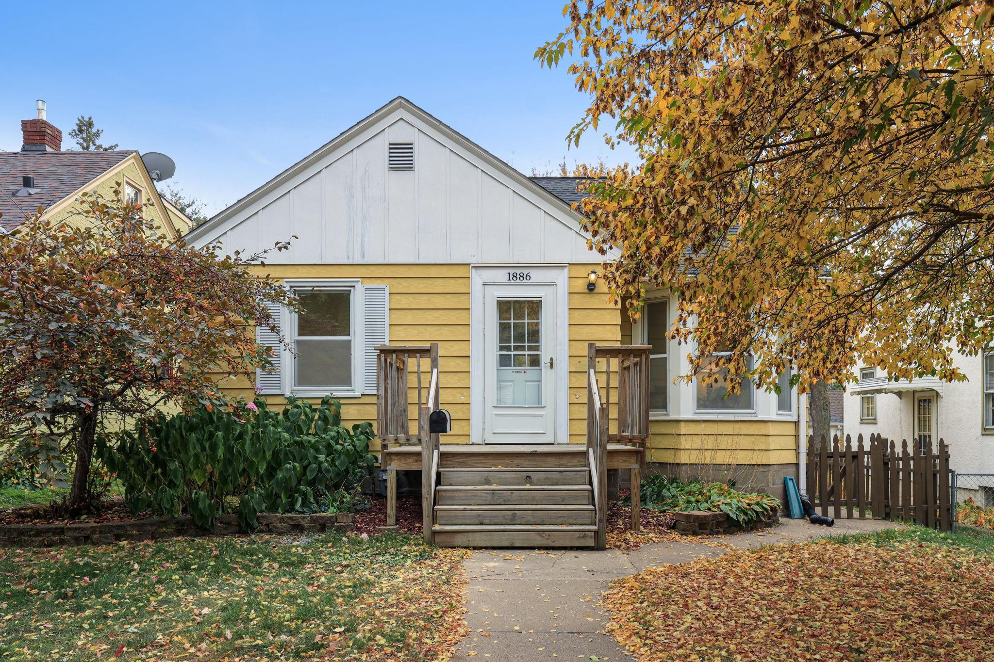 1886 Orange Avenue E, For Sale in Saint Paul Zoocasa