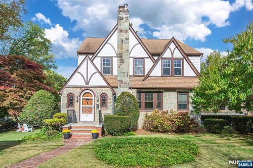 51 Alexander Ave, Montclair, NJ, 07043-2628 | Card Image