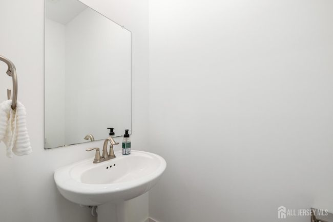 1617 Swales Ct, Townhouse with 3 bedrooms, 4 bathrooms and null parking in Monroe NJ | Image 24