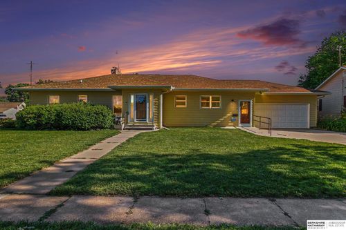 1245 E 2nd St, Fremont, NE, 68025-5321 | Card Image
