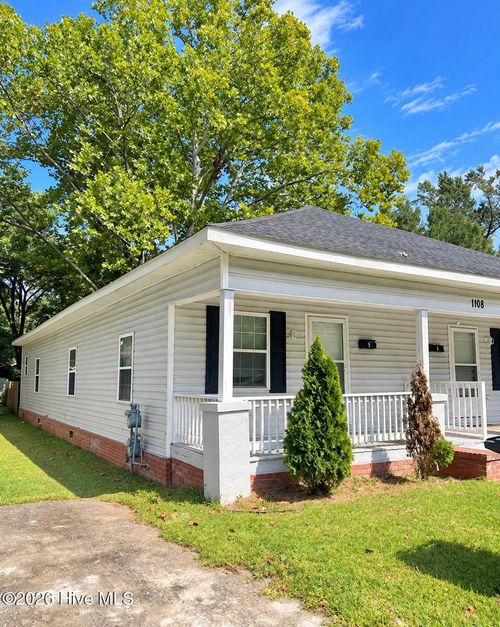 a-1108 W 4th St, Greenville, NC, 27834-1822 | Card Image