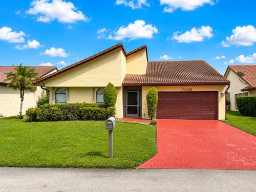 7003 Golf Pointe Cir, Tamarac, FL, 33321-2739 | Card Image