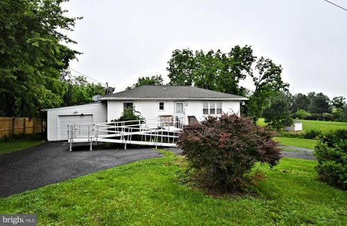 31 Allegheny St, BOYERTOWN, PA, 19512-7767 | Card Image