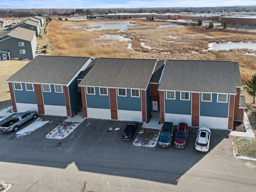 1016 Gillespie Ln, Yorkville, IL, 60560 | Card Image