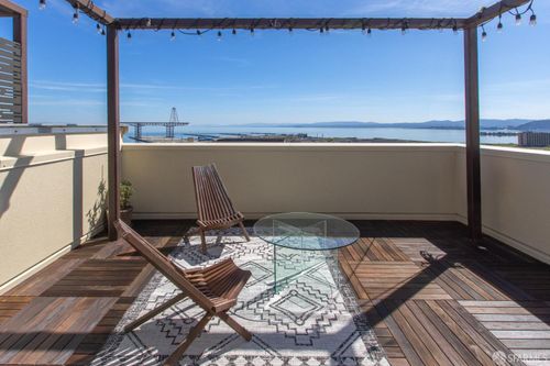 21 Kirkwood Ave, San Francisco, CA, 94124-3036 | Card Image