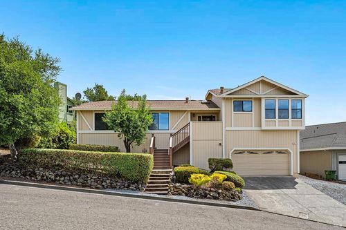 620 Alta Vista Dr, Healdsburg, CA, 95448-4651 | Card Image