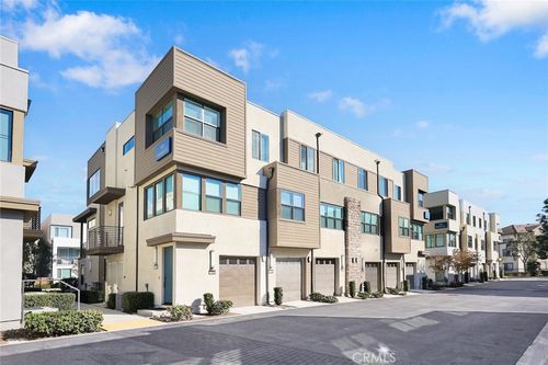 11026 Momentum Dr, Rancho Cucamonga, CA, 91730-0987 | Card Image