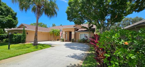 3033 Forest Creek Dr, Melbourne, FL, 32901-7719 | Card Image