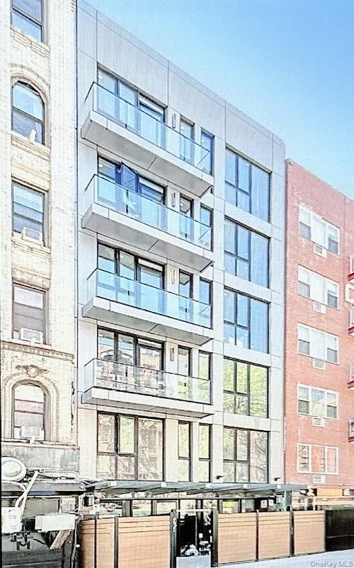 32 Rutgers St, New York, NY, 10002-7103 | Card Image