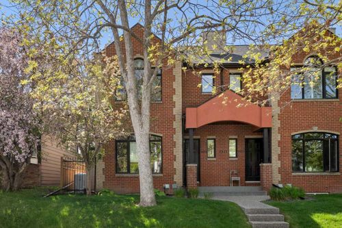 404-3511 14a Street Sw, Calgary, AB, T2T3Y1 | Card Image