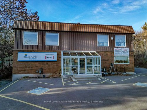 24 William St, Parry Sound, ON, P2A1V1 | Card Image