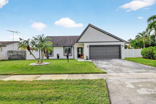 3618 Valley Way, West Palm Beach, FL, 33406-4951 | Card Image