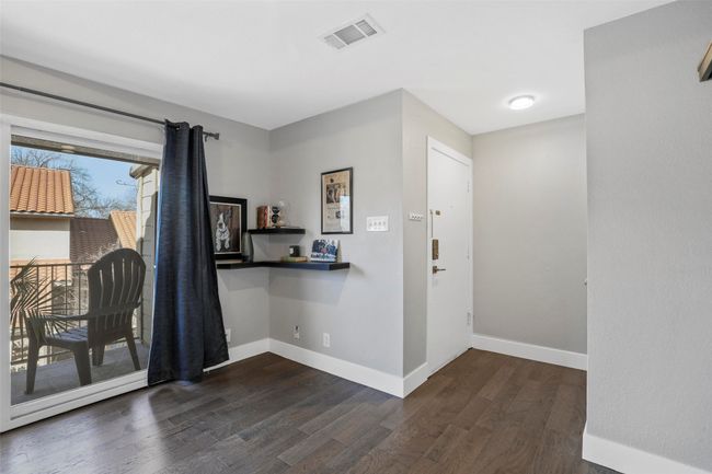 APT-5F - 4777 Cedar Springs Rd, Condo with 1 bedrooms, 2 bathrooms and null parking in Dallas TX | Image 5