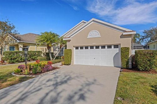 12319 Tall Pines Way, LAKEWOOD RANCH, FL, 34202-2048 | Card Image