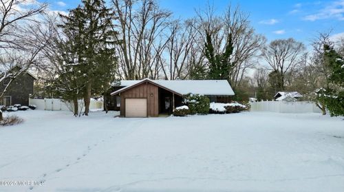 15 Summit Ave, Manalapan, NJ, 07726-4211 | Card Image