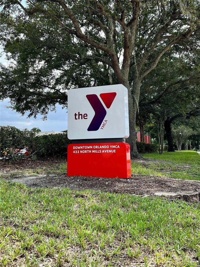 Nearby Downtown YMCA Family Center | Image 22