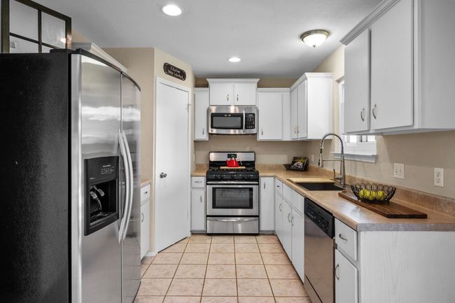 1807 Morning Quail Dr, House other with 3 bedrooms, 3 bathrooms and 2 parking in Austin TX | Image 11