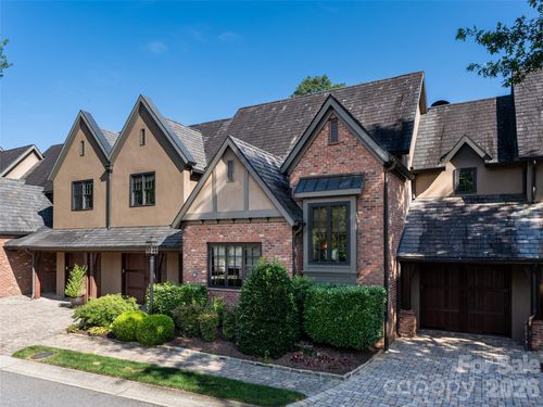 16 Village Oak Dr, Arden, NC, 28704-8827 | Card Image