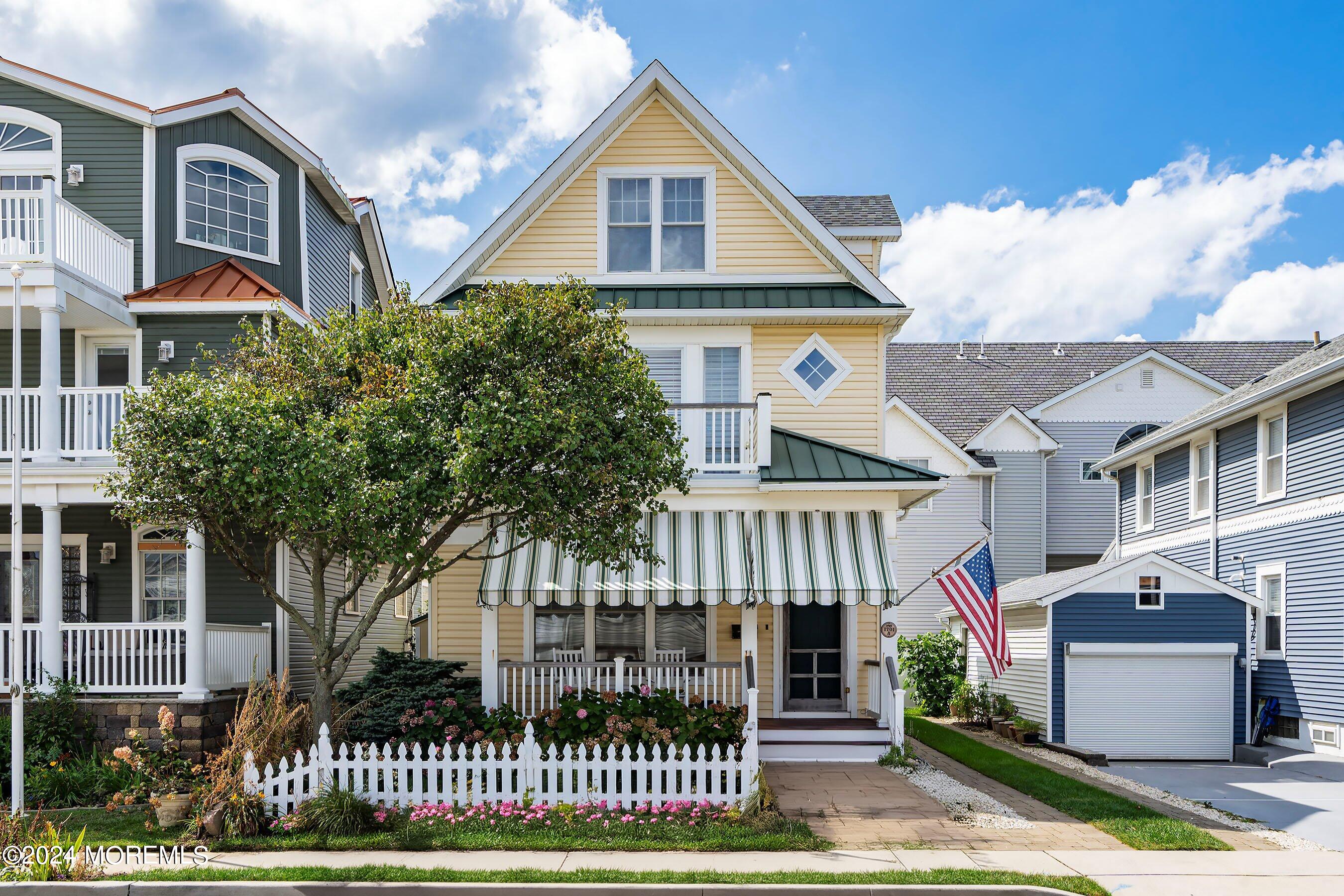 Surf Ave, Belmar, NJ 07719