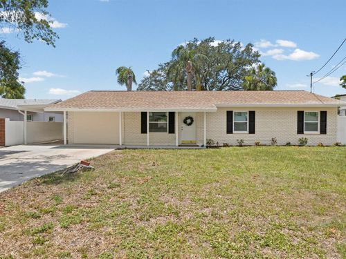 4928 Shetland Ave, TAMPA, FL, 33615-4420 | Card Image