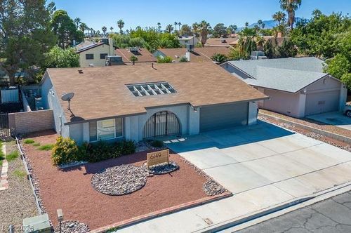 6149 Vista Verde, Las Vegas, NV, 89146-1105 | Card Image