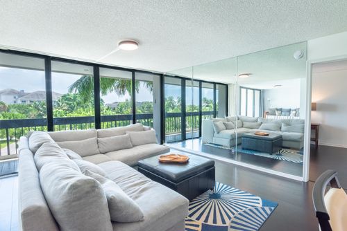 302-2400 Presidential Way, West Palm Beach, FL, 33401-1327 | Card Image