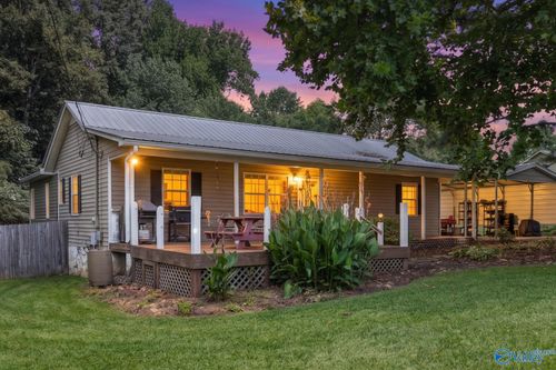 291 Edgehill Ln, Arab, AL, 35016-4822 | Card Image