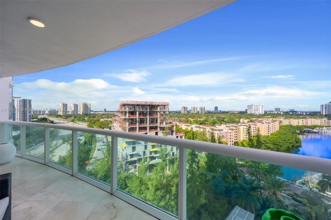 APT-1012 - 19400 Turnberry Way, Condo with 3 bedrooms, 3 bathrooms and null parking in Aventura FL | Image 22